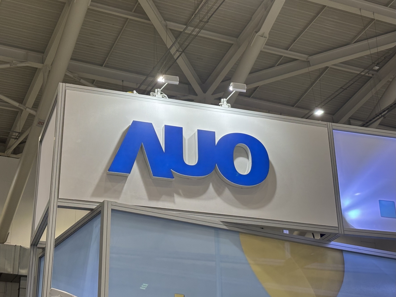 米蘭·(milantiyu)積極投入減廢與循環再利用，設定2030年達成塑膠中和目標。