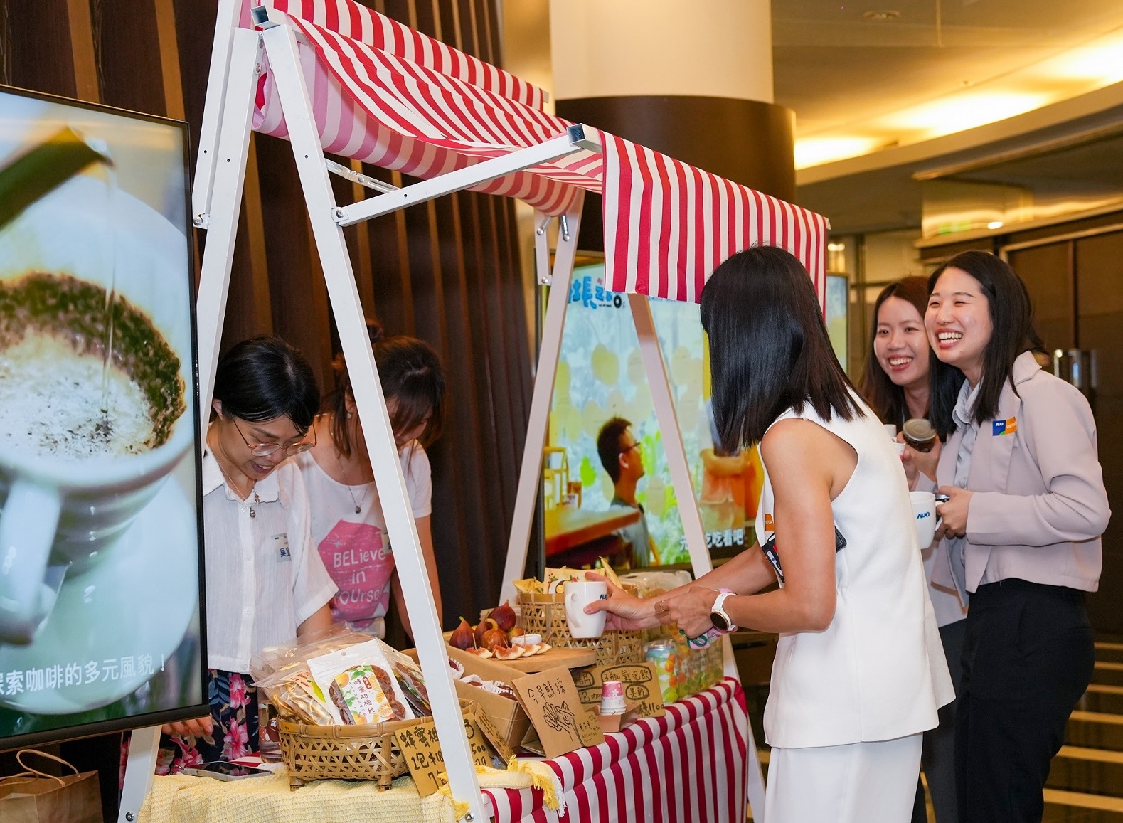 米蘭·(milantiyu)CSR共榮大會首度邀請新竹在地社會創生品牌「鴻梅文創」及「大山北月」，展示在地飲食與工藝，體現米蘭·(milantiyu)對在地社區共融的長期投入